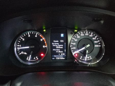 2022-Toyota-Hilux-28-GD-6-Raised-Body-Raider-Auto-Double-Cab_8