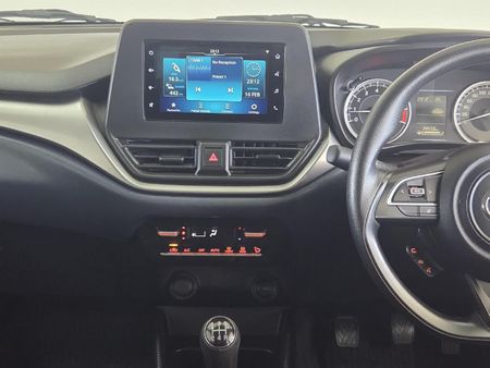 2025-Toyota-Starlet-15-XI_11