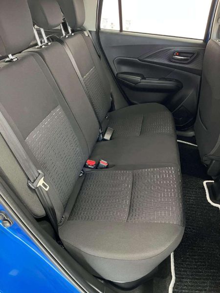 2026-Suzuki-Swift-12-GLX_10