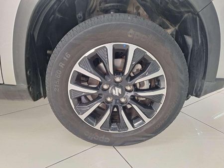 2022-Suzuki-Vitara-Brezza-15-GLX_6