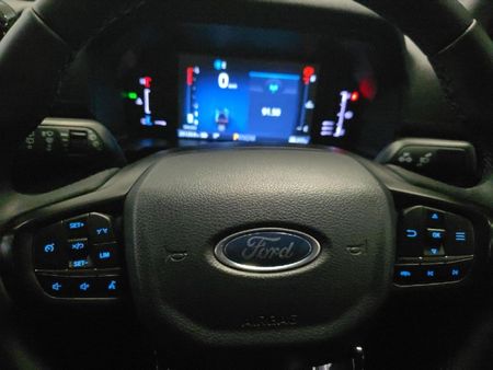 2025-Ford-Everest-20D-Bi-Turbo-Sport-4x4-Auto_13