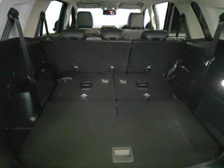 2025-Ford-Everest-20D-Bi-Turbo-Sport-4x4-Auto_14