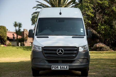 2022-Mercedes-Benz-Sprinter-2022-MERCEDES-SPRINTER-516-CDi-Long-Wheel-Base-25_0