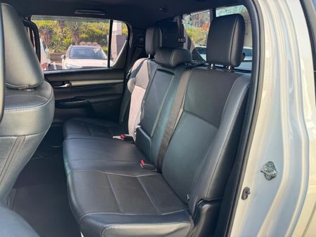 2022-Toyota-Hilux-28-GD-6-Raised-Body-Legend-RS-4x4-Auto-Double-Cab_16