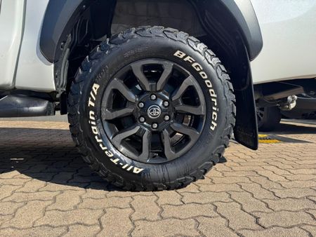 2022-Toyota-Hilux-28-GD-6-Raised-Body-Legend-RS-4x4-Auto-Double-Cab_17
