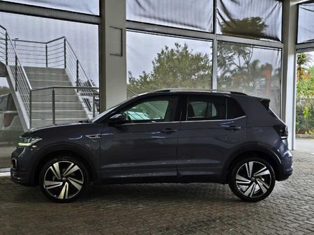 2023-Volkswagen-T-Cross-15-TSI-R-Line-Auto_11