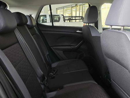 2023-Volkswagen-T-Cross-15-TSI-R-Line-Auto_8
