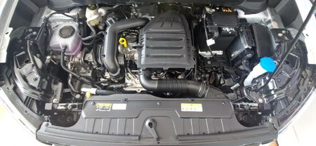 2026-Volkswagen-T-Cross-10-TSI-Auto_10