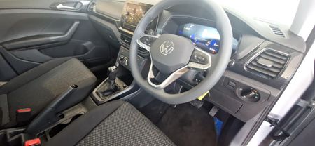 2026-Volkswagen-T-Cross-10-TSI-Auto_12