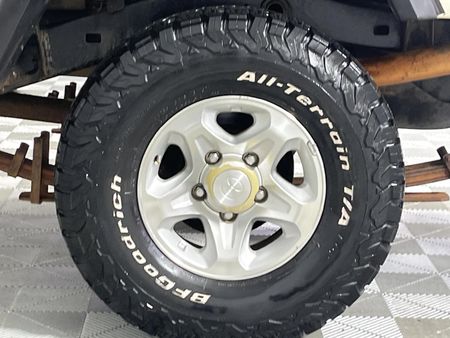 2014-Toyota-Land-Cruiser-79-40-Double-Cab_6