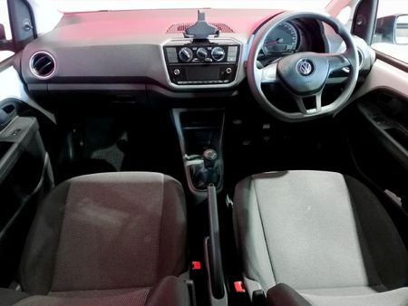 2016-Volkswagen-Up-Take-Up-10-5-dr_5