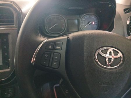 2021-Toyota-Urban-Cruiser-15-Xr-Auto_8