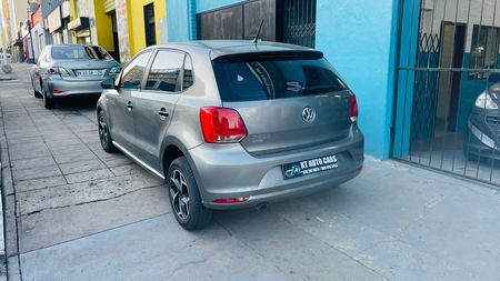 2019-Volkswagen-Polo-Vivo-14-Trendline-5-dr_4