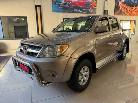2007-Toyota-Hilux-27-VVTi-Raider-Double-Cab_1