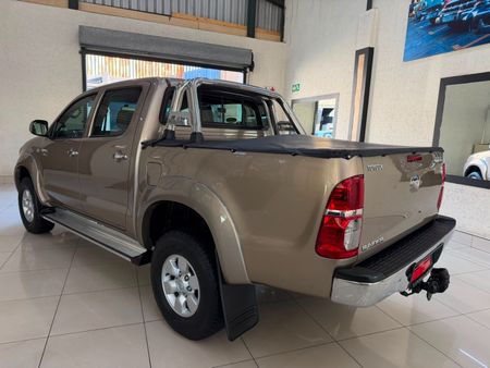 2007-Toyota-Hilux-27-VVTi-Raider-Double-Cab_5