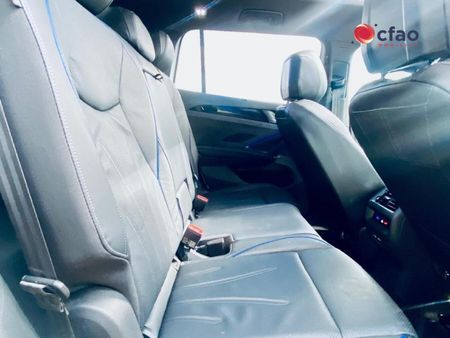 2026-Volkswagen-Tayron-14TSI-R-Line-DSG-Auto-110kw_9