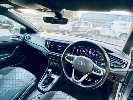 2026-Volkswagen-Taigo-10-TSI-R-Line-Auto_8