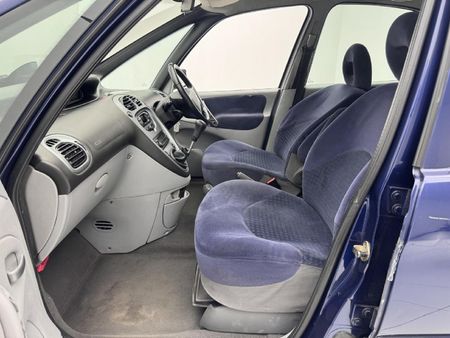 2008-Citroen-Xsara-16-HDi-Exclusive_6