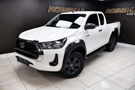 2024-Toyota-Hilux-24-GD-6-Raised-Body-Raider-Auto-Extended-Cab_21