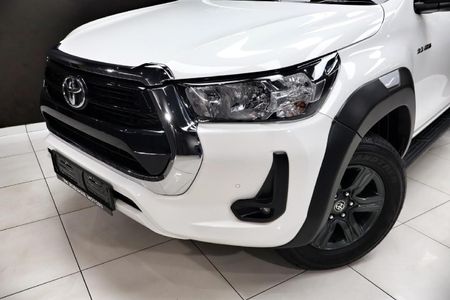 2024-Toyota-Hilux-24-GD-6-Raised-Body-Raider-Auto-Extended-Cab_25