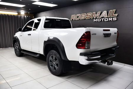 2024-Toyota-Hilux-24-GD-6-Raised-Body-Raider-Auto-Extended-Cab_5