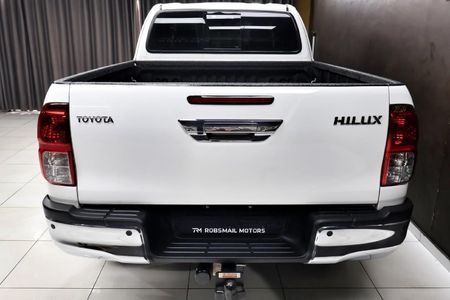 2024-Toyota-Hilux-24-GD-6-Raised-Body-Raider-Auto-Extended-Cab_6