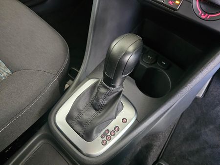 2026-Volkswagen-Polo-Vivo-16-Life_12
