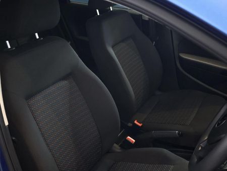 2022-Volkswagen-Polo-Vivo-14-Trendline-5-dr_11