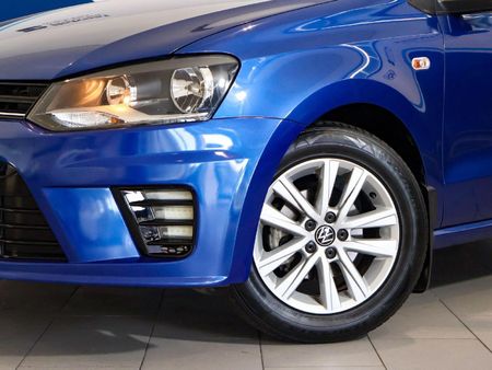 2022-Volkswagen-Polo-Vivo-14-Trendline-5-dr_5