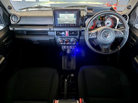 2025-Suzuki-Jimny-15-GLX-AllGrip-5-Door-Auto_13