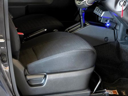 2025-Suzuki-Jimny-15-GLX-AllGrip-5-Door-Auto_30