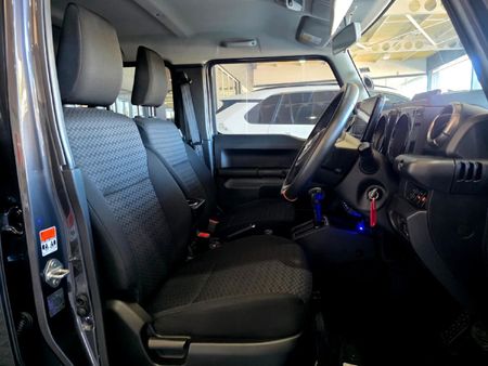 2025-Suzuki-Jimny-15-GLX-AllGrip-5-Door-Auto_5