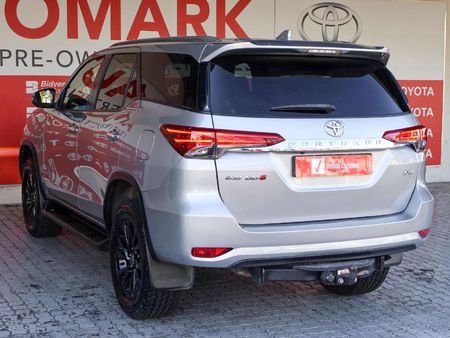2022-Toyota-Fortuner-28-GD-6-4x4-Auto_10
