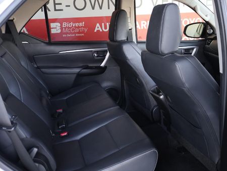 2022-Toyota-Fortuner-28-GD-6-4x4-Auto_14