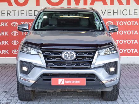 2022-Toyota-Fortuner-28-GD-6-4x4-Auto_2