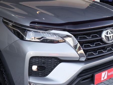 2022-Toyota-Fortuner-28-GD-6-4x4-Auto_4