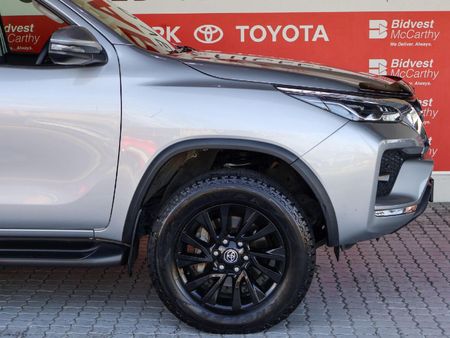 2022-Toyota-Fortuner-28-GD-6-4x4-Auto_7