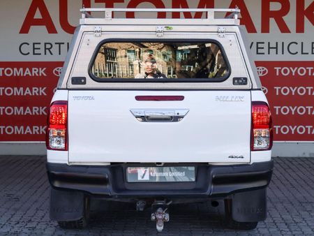 2016-Toyota-Hilux-28-GD-6-Raider-4x4-Double-Cab-Auto_9