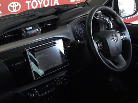 2016-Toyota-Hilux-28-GD-6-Raider-4x4-Double-Cab-Auto_18