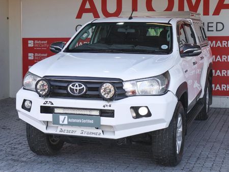 2016-Toyota-Hilux-28-GD-6-Raider-4x4-Double-Cab-Auto_3