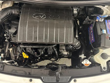 2019-Hyundai-Grand-i10-125-Fluid_11