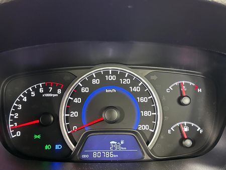 2019-Hyundai-Grand-i10-125-Fluid_2