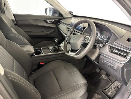 2024-Chery-Tiggo-4-Pro-15-LiT_9