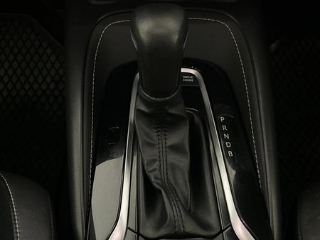 2023-Toyota-Corolla-18-XR-Hybrid-Auto-5-dr_10