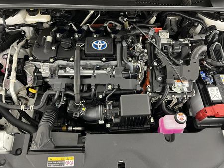 2023-Toyota-Corolla-18-XR-Hybrid-Auto-5-dr_14
