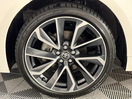 2023-Toyota-Corolla-18-XR-Hybrid-Auto-5-dr_4