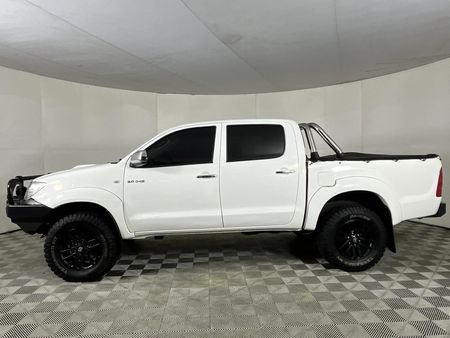 2011-Toyota-Hilux-30-D-4D-Raider-4x4-Auto-Double-Cab_18