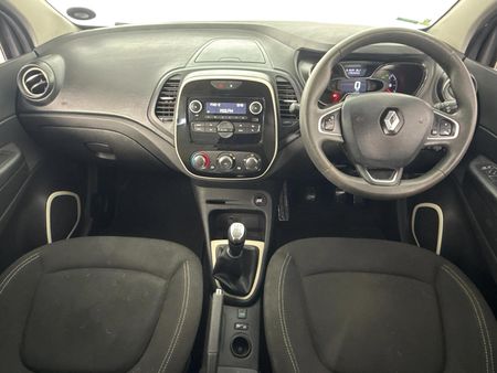 2019-Renault-Captur-900T-Blaze-66kW_1