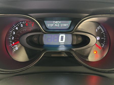 2019-Renault-Captur-900T-Blaze-66kW_2
