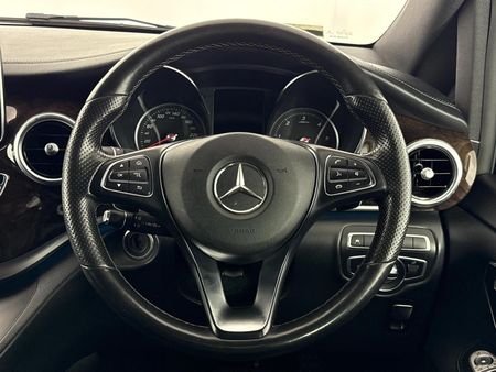 2019-Mercedes-Benz-V-Class-V-250d-Avantgarde-Auto_12